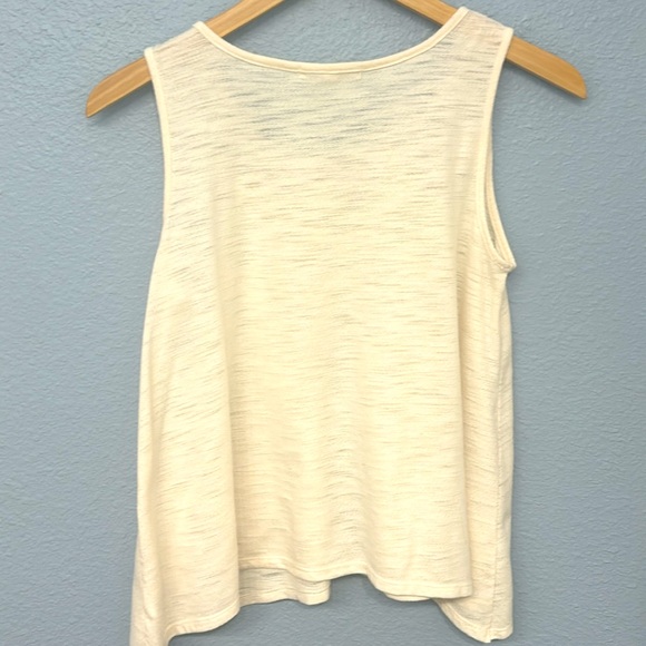 Casual sleeveless top with embroidered decorations by Copper Key - Picture 4 of 6